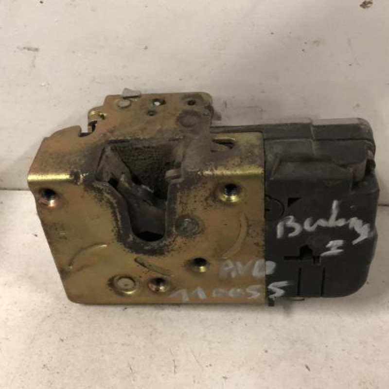 Serrure avant droit CITROEN BERLINGO 1