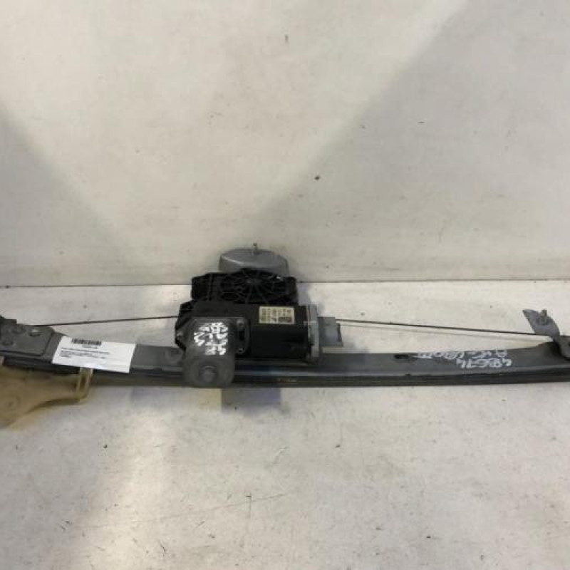 Leve vitre electrique avant gauche RENAULT CLIO 4