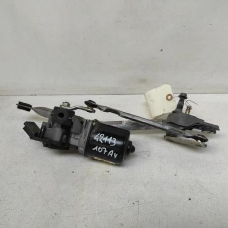 Moteur essuie glace avant PEUGEOT 107