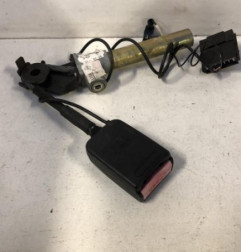 Attache ceinture avant gauche RENAULT MEGANE 1 Photo n°1
