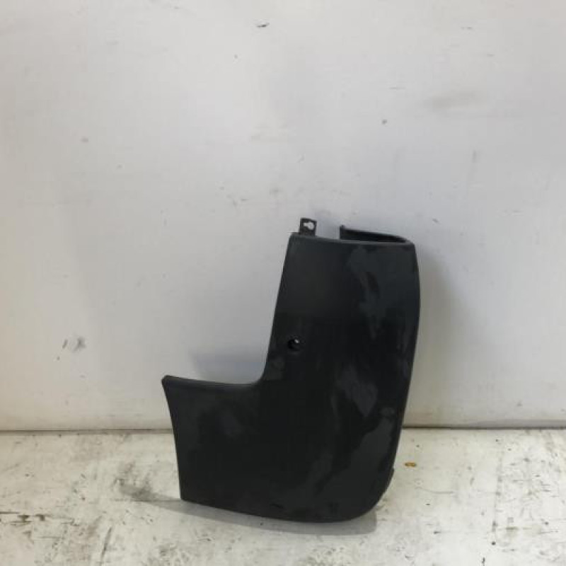 Crosse arriere gauche RENAULT TRAFIC 2 Crosse arriere gauche RENAULT TRAFIC 2