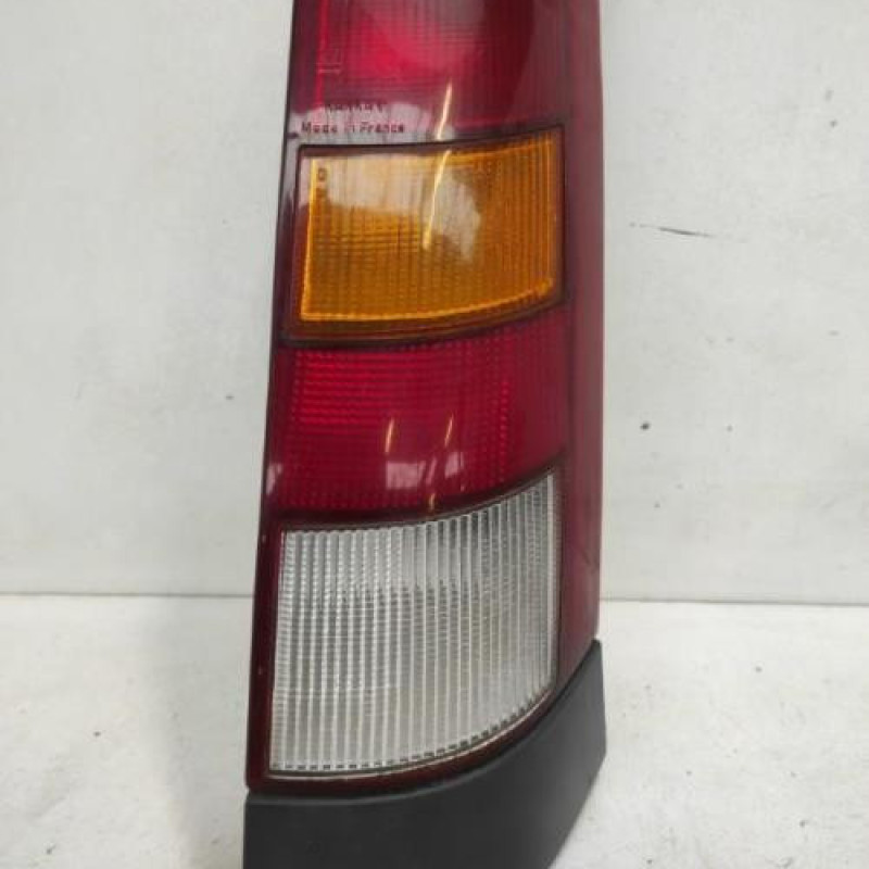 Feu arriere principal droit (feux) RENAULT SUPER 5