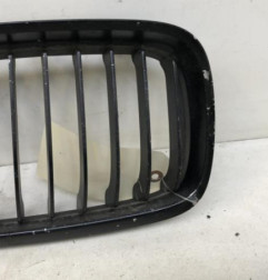 Calandre gauche BMW SERIE 3 E90