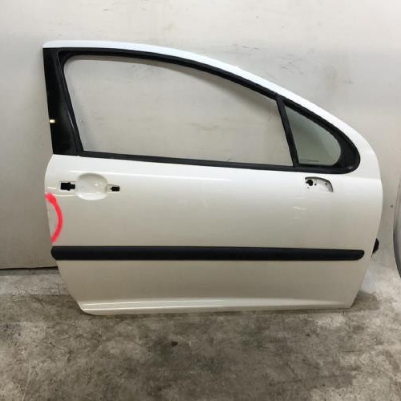 Porte avant droit PEUGEOT 207 Porte avant droit PEUGEOT 207