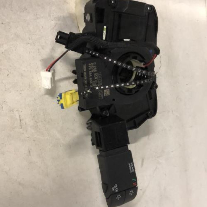 Contacteur tournant RENAULT CLIO 4 Contacteur tournant RENAULT CLIO 4