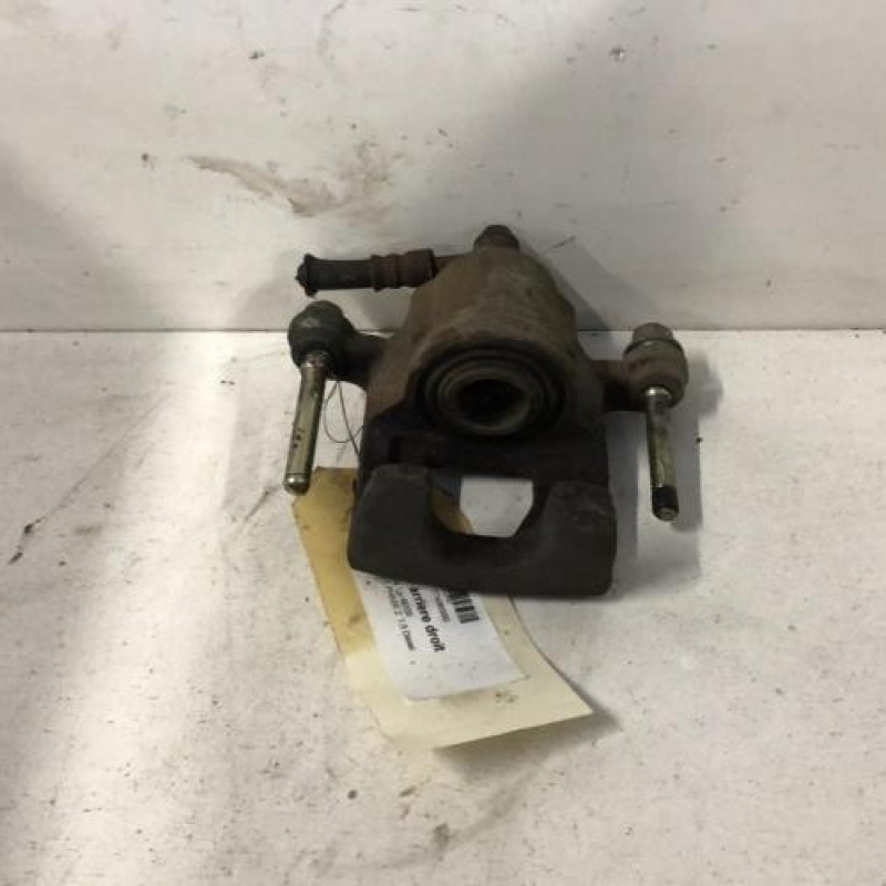 Etrier arriere droit (freinage) NISSAN JUKE 1