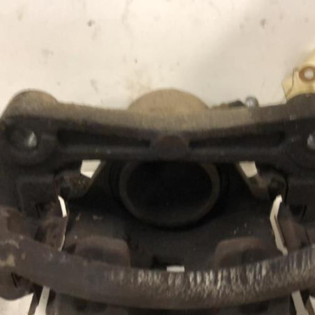 Etrier avant droit (freinage) NISSAN JUKE 1