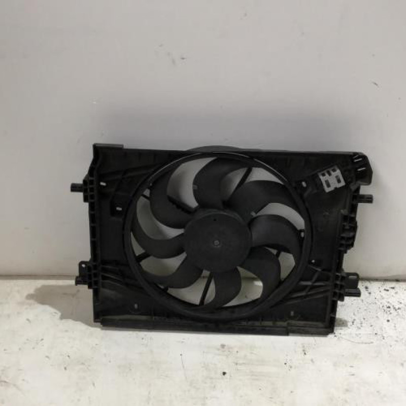 Moto ventilateur radiateur RENAULT CLIO 4 Moto ventilateur radiateur RENAULT CLIO 4
