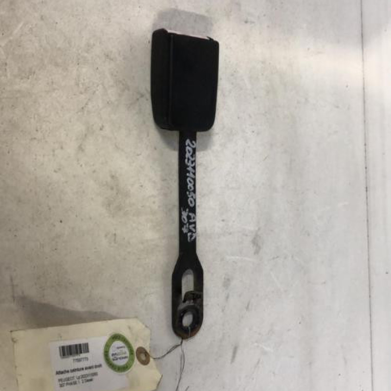 Attache ceinture avant droit PEUGEOT 307