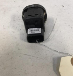 Interrupteur de leve vitre avant gauche FORD FIESTA 5