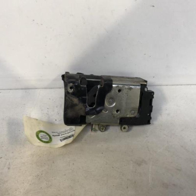 Serrure avant gauche FORD FIESTA 5