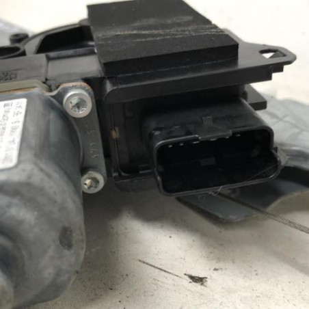 Leve vitre electrique avant droit PEUGEOT 308 1