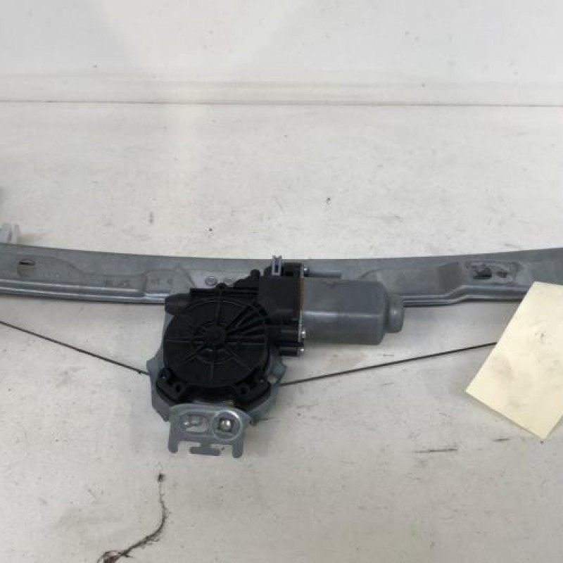 Leve vitre electrique avant droit PEUGEOT 207