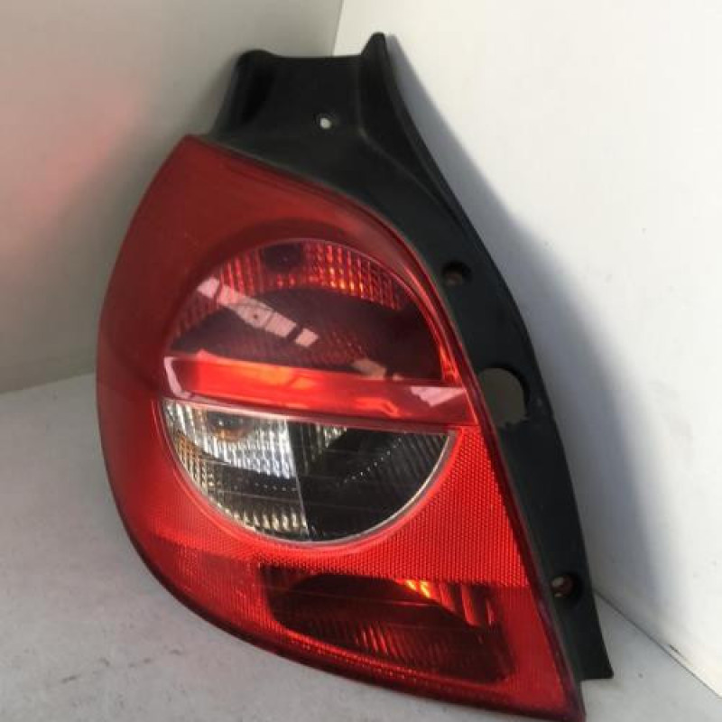 Feu arriere principal gauche (feux) RENAULT CLIO 3