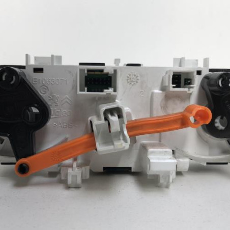 Commande chauffage PEUGEOT 208 1