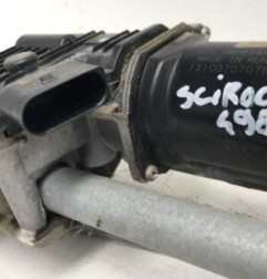Moteur essuie glace avant VOLKSWAGEN SCIROCCO 3 Photo n°1