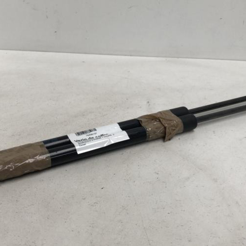 Verin de coffre VOLKSWAGEN SCIROCCO 3