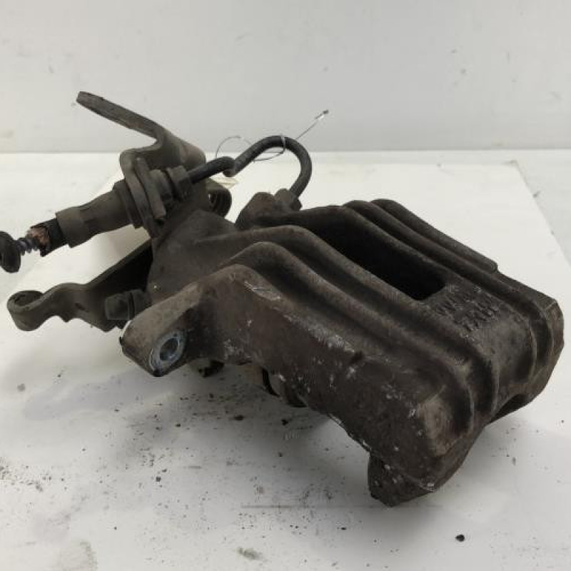Etrier arriere droit (freinage) VOLKSWAGEN SCIROCCO 3 Etrier arriere droit (freinage) VOLKSWAGEN SCIROCCO 3
