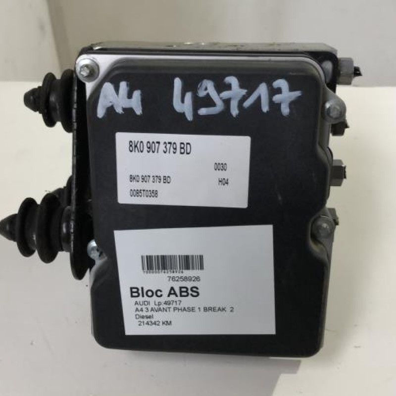 Bloc ABS (freins anti-blocage) AUDI A4 3 Bloc ABS (freins anti-blocage) AUDI A4 3
