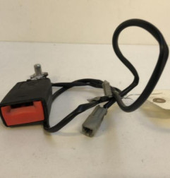 Attache ceinture avant gauche FIAT 500 2