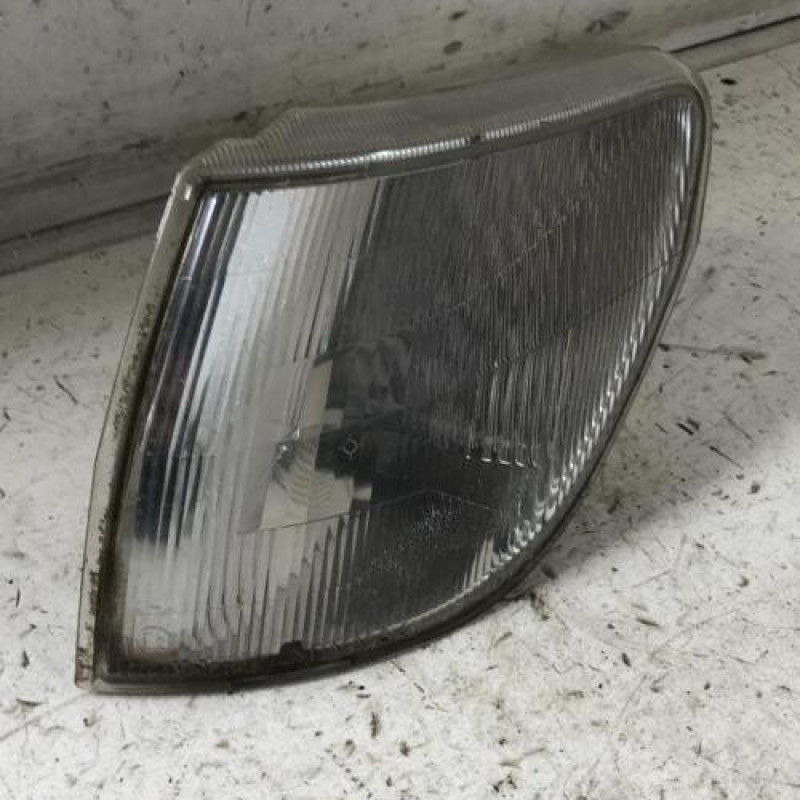Optique avant secondaire gauche (feux)(clignotant) PEUGEOT 306
