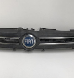 Calandre FIAT PANDA 2 Photo n°1