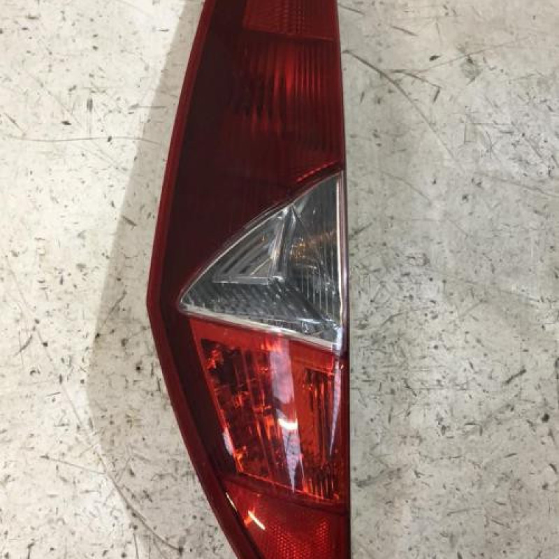 Feu arriere principal gauche (feux) FIAT PUNTO 2