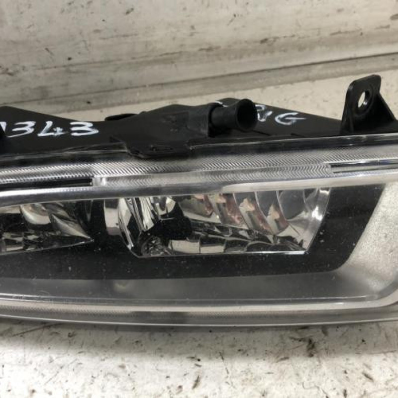 Anti brouillard gauche (feux) VOLKSWAGEN POLO 5