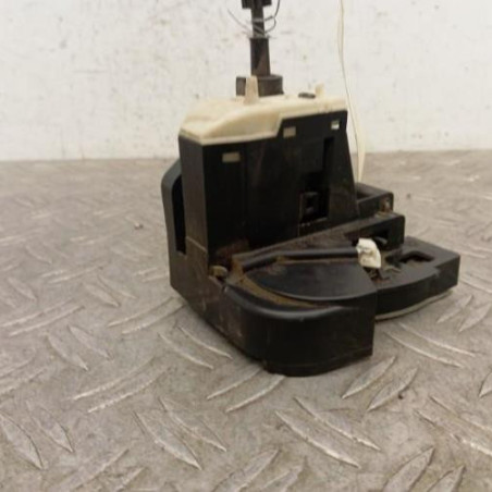Serrure avant droit RENAULT CLIO 2