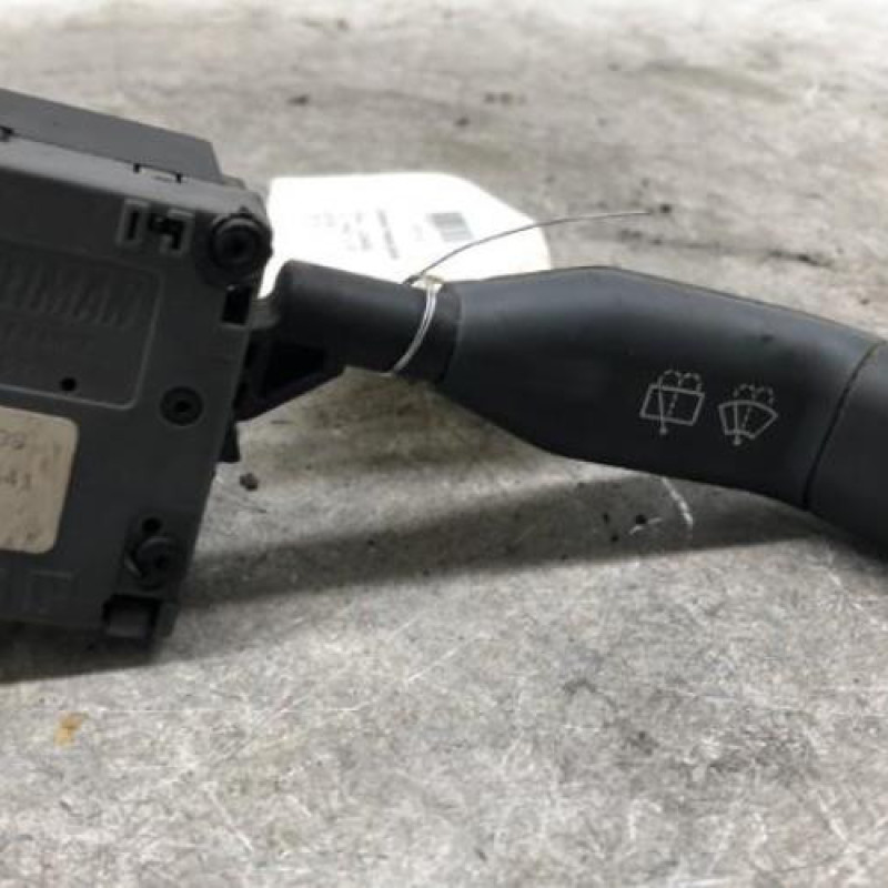 Commodo d'essuie glaces RENAULT CLIO 1 Commodo d'essuie glaces RENAULT CLIO 1