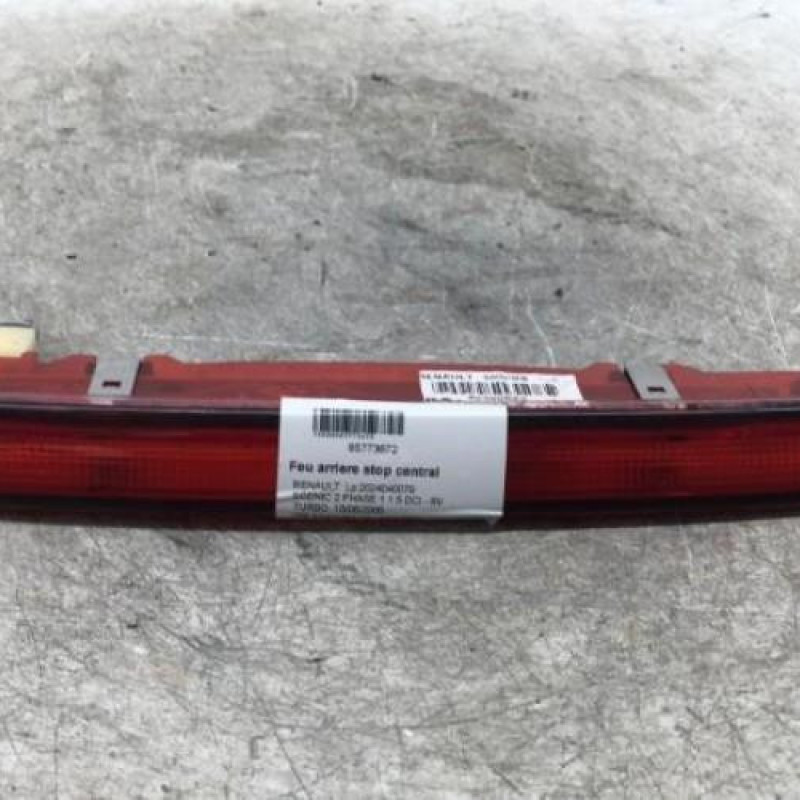 Feu arriere stop central RENAULT SCENIC 2 Feu arriere stop central RENAULT SCENIC 2