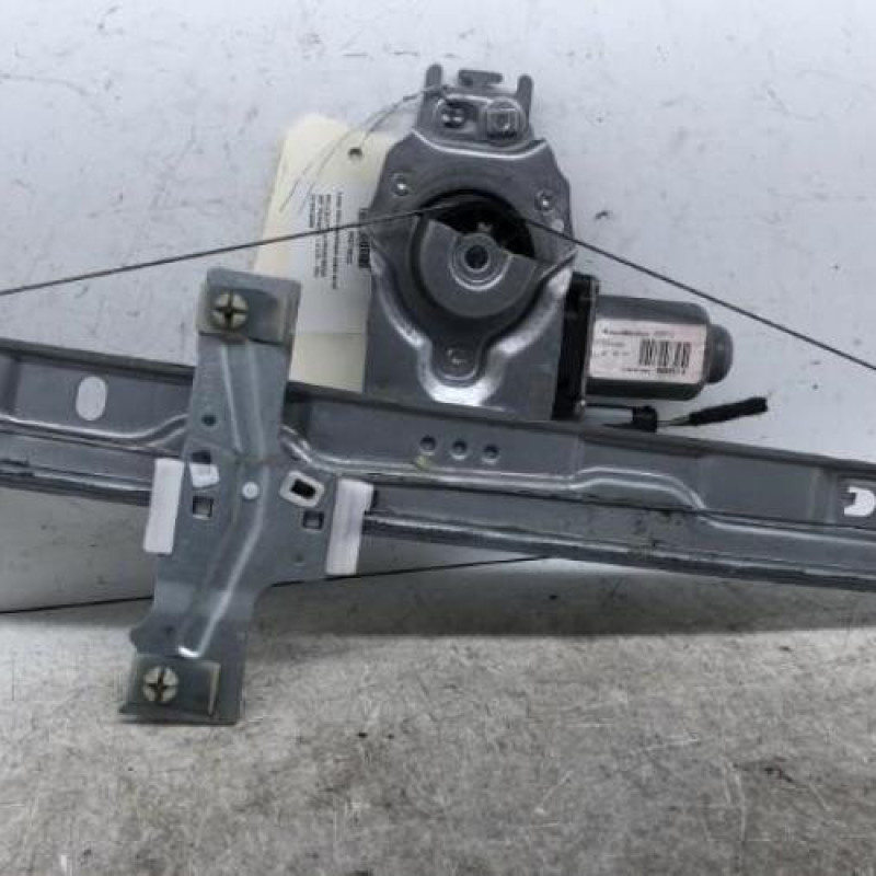 Leve vitre electrique avant droit PEUGEOT 207