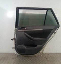 Porte arriere droit TOYOTA AVENSIS 2 Photo n°7