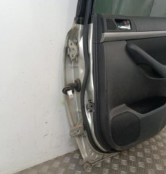 Porte arriere droit TOYOTA AVENSIS 2 Photo n°8