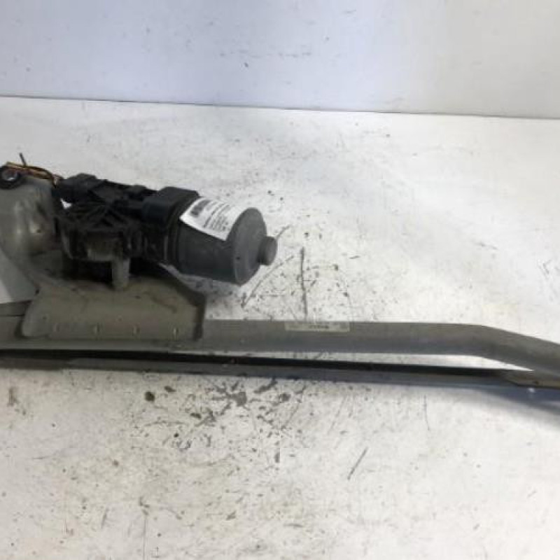 Moteur essuie glace avant DACIA SANDERO 1 Moteur essuie glace avant DACIA SANDERO 1