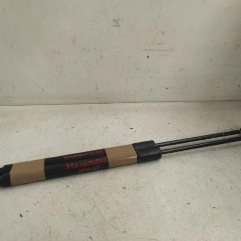 Verin de coffre RENAULT CLIO 4 Verin de coffre RENAULT CLIO 4
