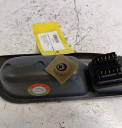 Interrupteur de leve vitre avant gauche RENAULT SCENIC 1