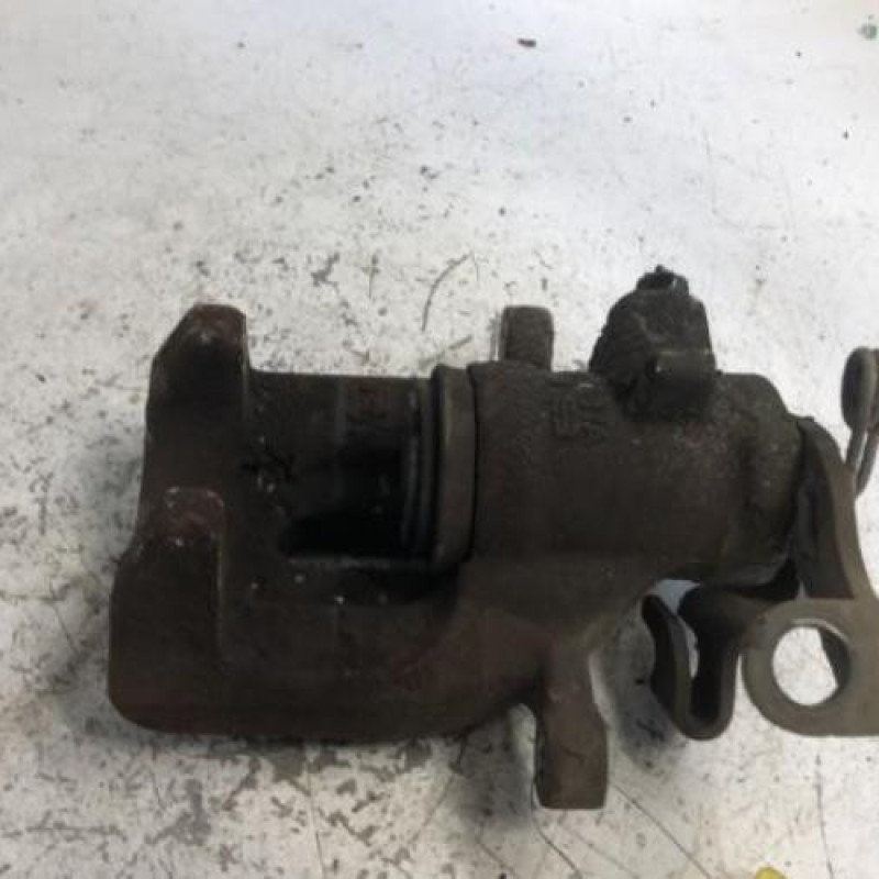 Etrier arriere droit (freinage) PEUGEOT 3008 1 Etrier arriere droit (freinage) PEUGEOT 3008 1
