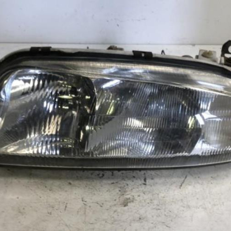 Optique avant principal gauche (feux)(phare) FORD FIESTA 4