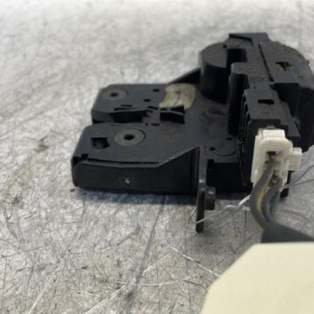 Serrure de coffre NISSAN QASHQAI 1