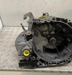 Boite de vitesses PEUGEOT 2008 1 Photo n°1
