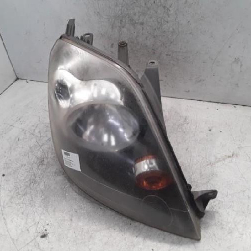 Optique avant principal droit (feux)(phare) FORD FIESTA 5