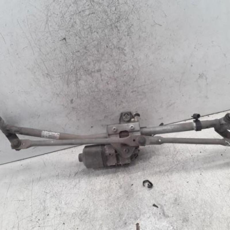 Moteur essuie glace avant AUDI A4 2 Moteur essuie glace avant AUDI A4 2