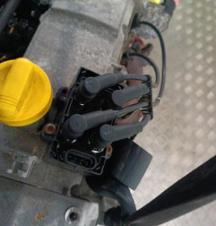Moteur DACIA SANDERO 1 Photo n°7
