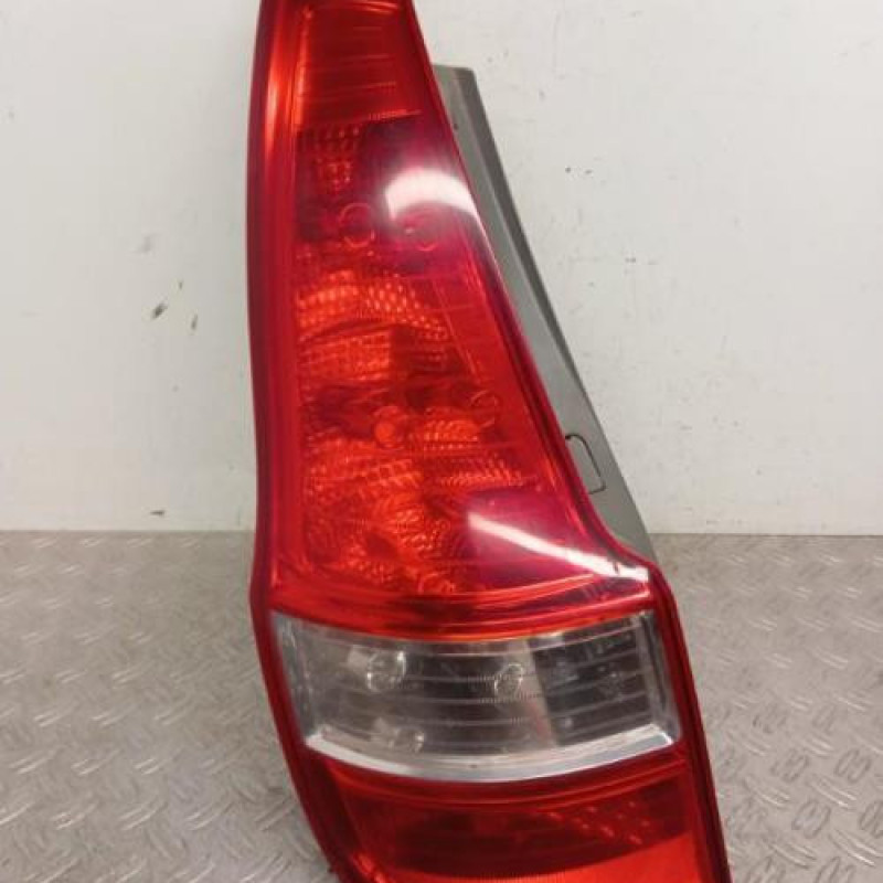Feu arriere principal gauche (feux) HYUNDAI I 30 1