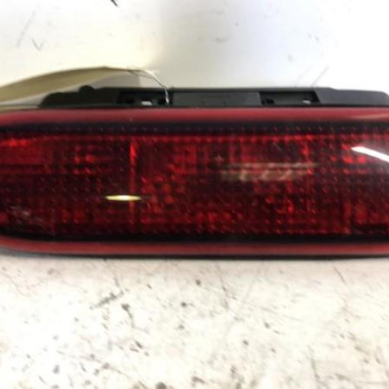 Feu arriere stop central RENAULT CLIO 1 Feu arriere stop central RENAULT CLIO 1