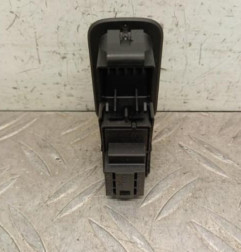 Interrupteur de leve vitre arriere droit VOLKSWAGEN GOLF 7