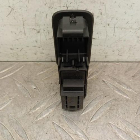Interrupteur de leve vitre arriere droit VOLKSWAGEN GOLF 7