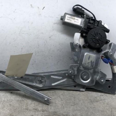 Leve vitre electrique avant gauche TOYOTA YARIS 1 Photo n°1
