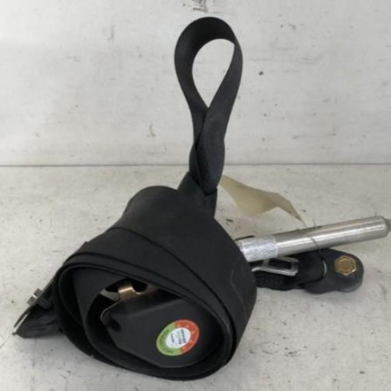 Ceinture avant gauche MERCEDES CLASSE C 202 Ceinture avant gauche MERCEDES CLASSE C 202